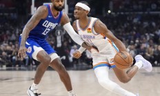 爱游戏体育下载:NBA常规赛前瞻：雷霆内线霍姆格伦缺席能否突破快船防线？